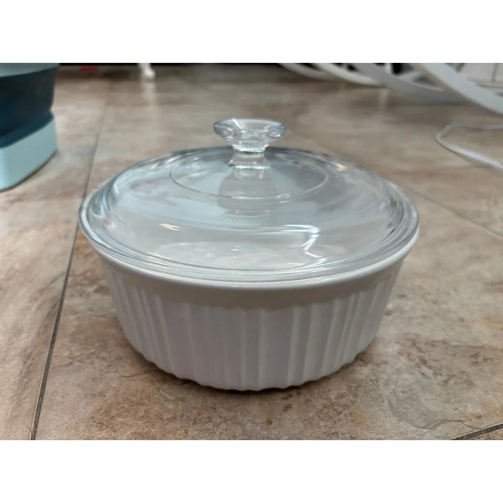 CorningWare French White 2.5 Qt Round Casserole Dish with Glass Lid Stoneware